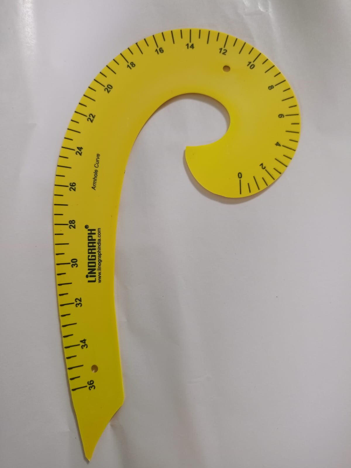 Transparent French Curve Scale with Markings – Tool for Drawing Armholes, Necklines, and Sleeves | Durable Plastic | Pack of 1