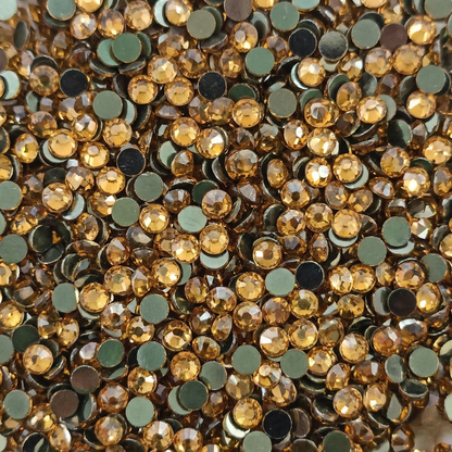 Kundan stone (round shaped) 25gms